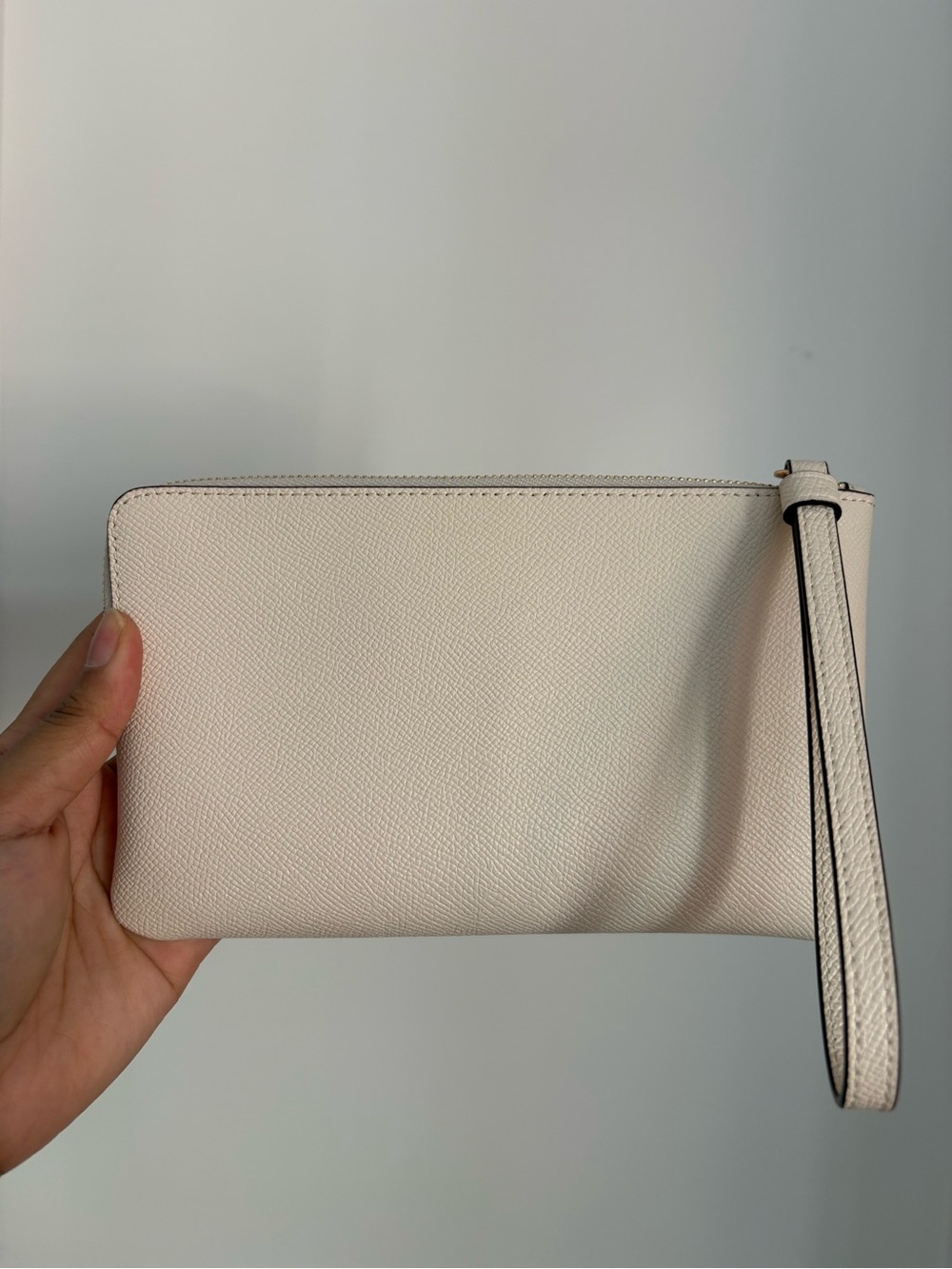 Coach Bucket Bag with Wallet & Wristlet in Chalk - Picture 15 of 16